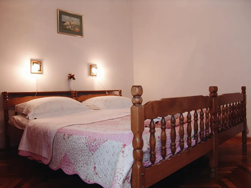 Apartment Stella Malinska