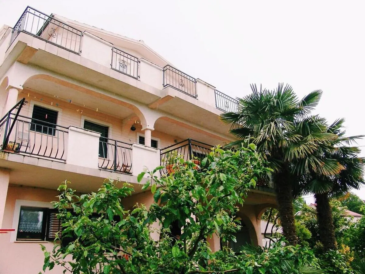 Apartment Stella Malinska 0*,  Croatia