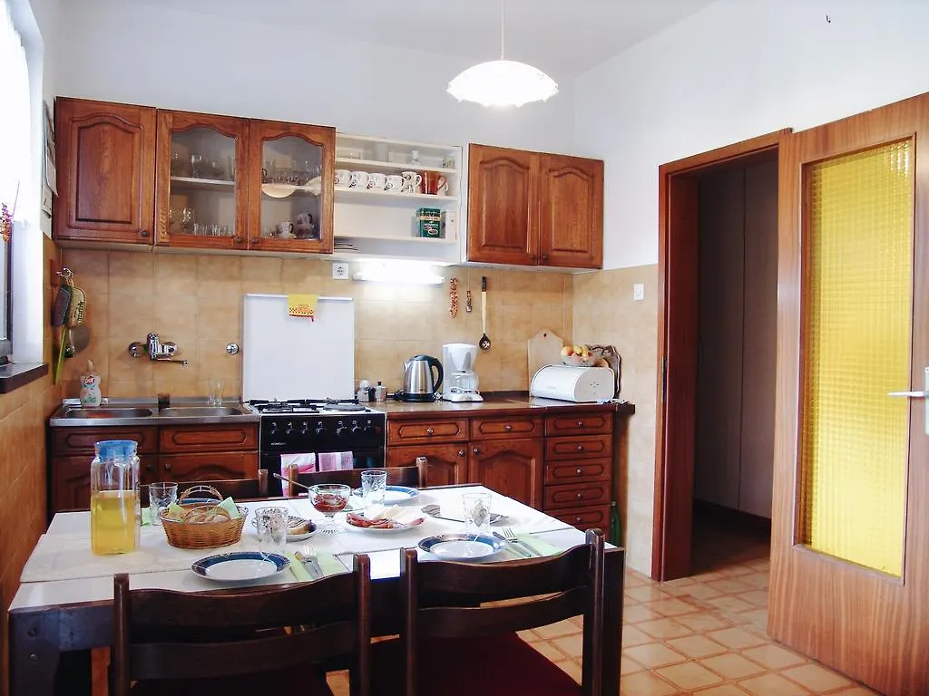Apartment Stella Malinska